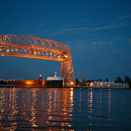 South Pier Inn Duluth Exterior photo