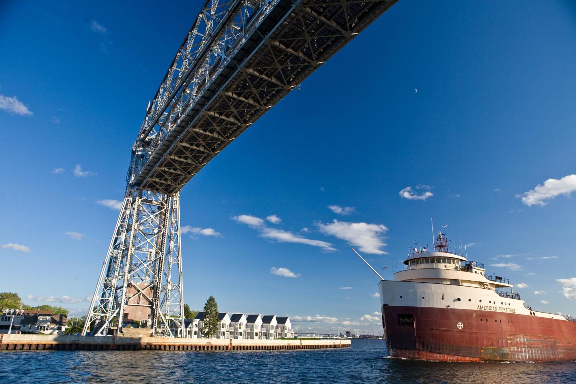 South Pier Inn Duluth Exterior photo